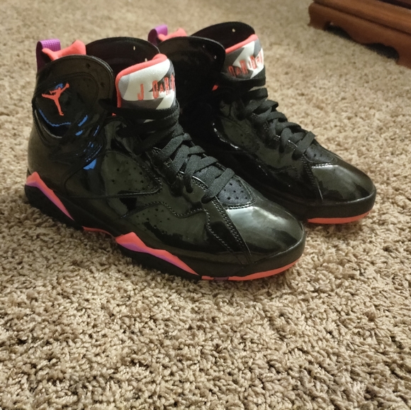 Air Jordan Retro 7 - Picture 2 of 4
